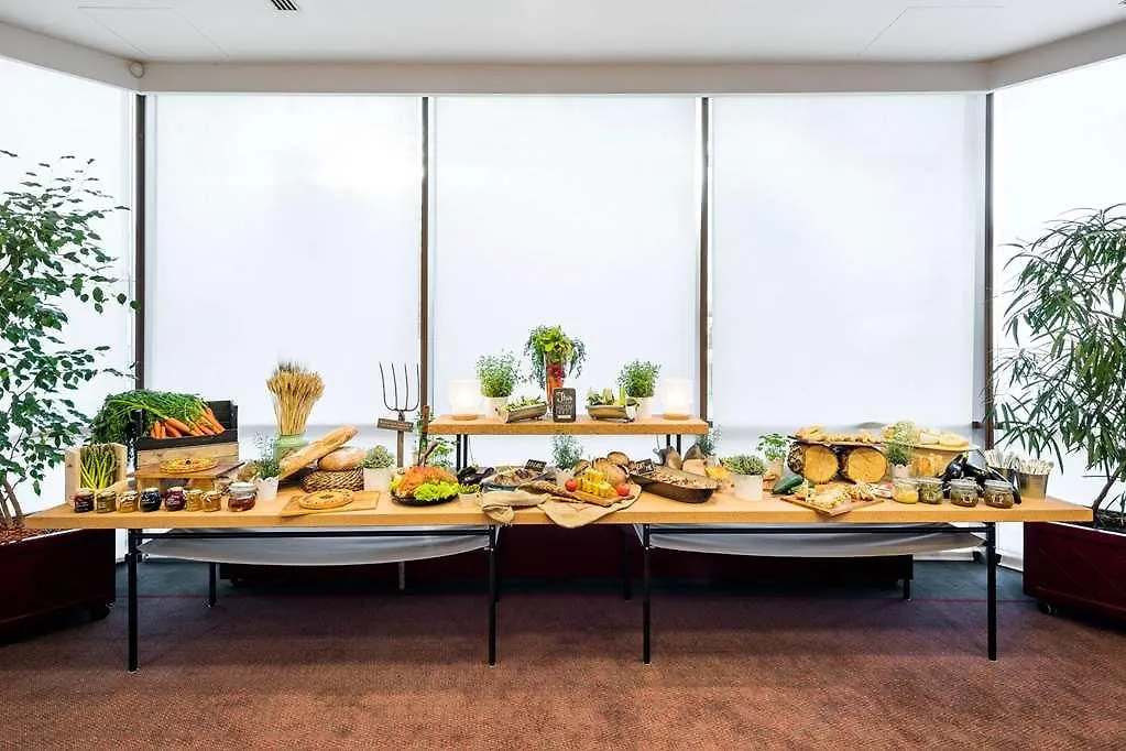 Vienna House By Wyndham Diplomat Prague Hotel