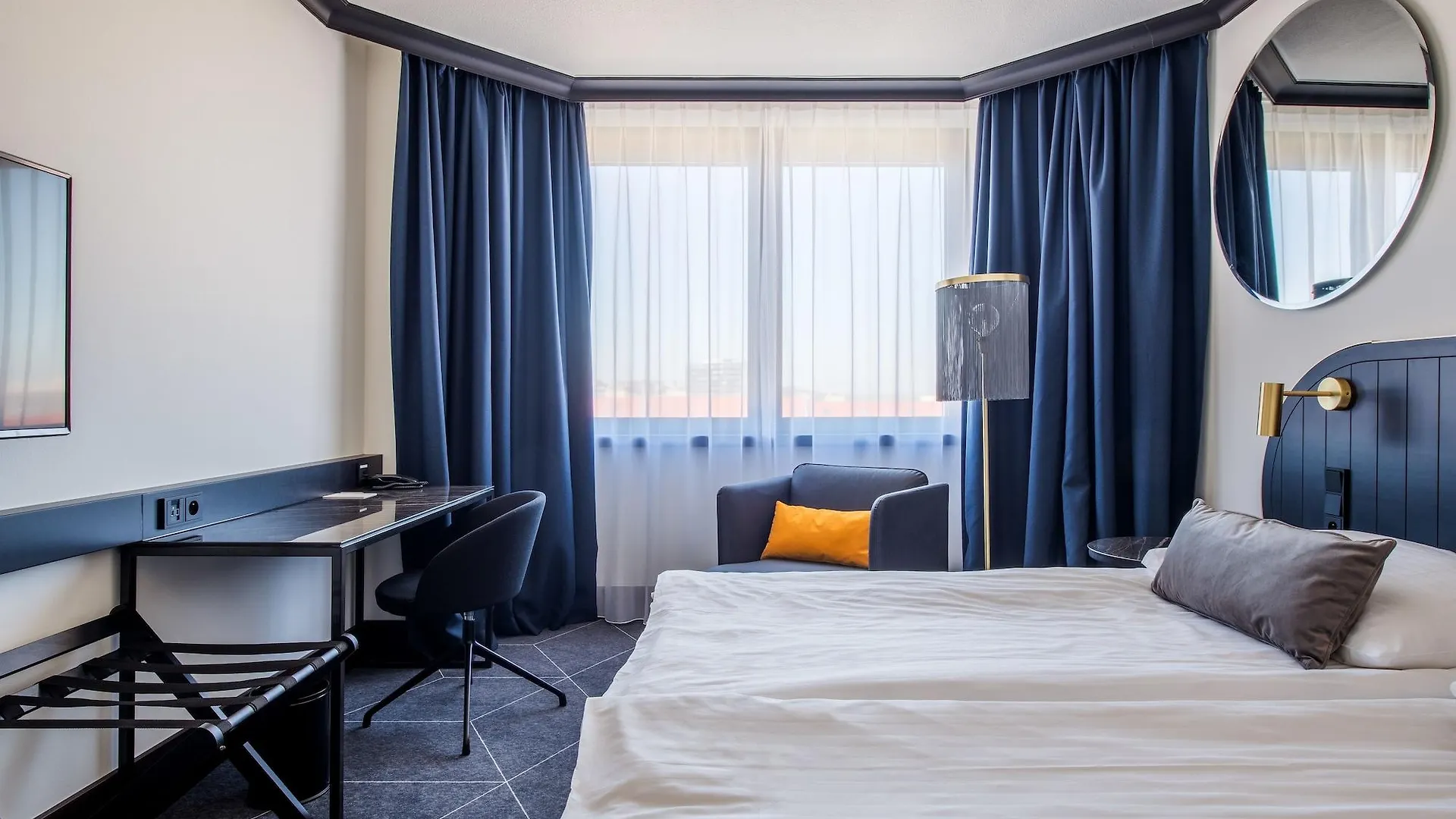 Vienna House By Wyndham Diplomat Prague Hotel