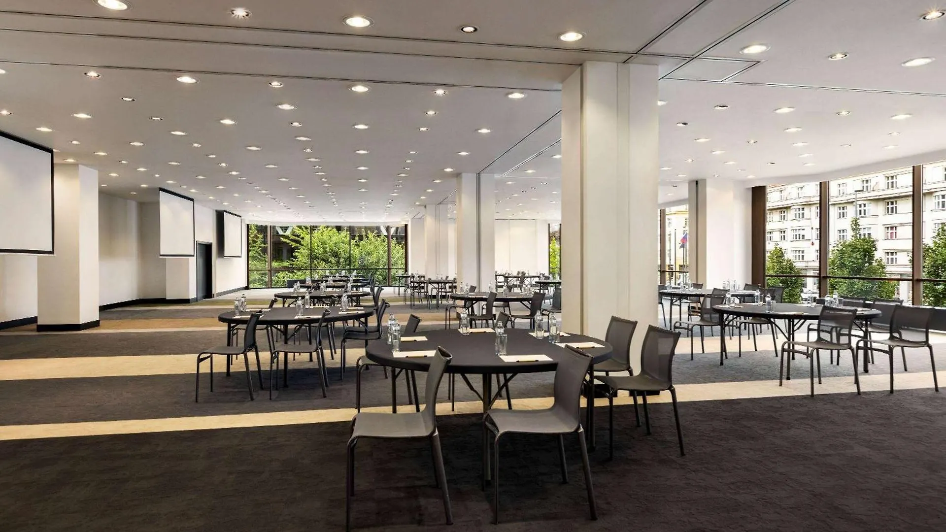 Vienna House By Wyndham Diplomat Prague Hotel